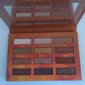 Beauty Creations Hot Fire Eyeshadow Palette